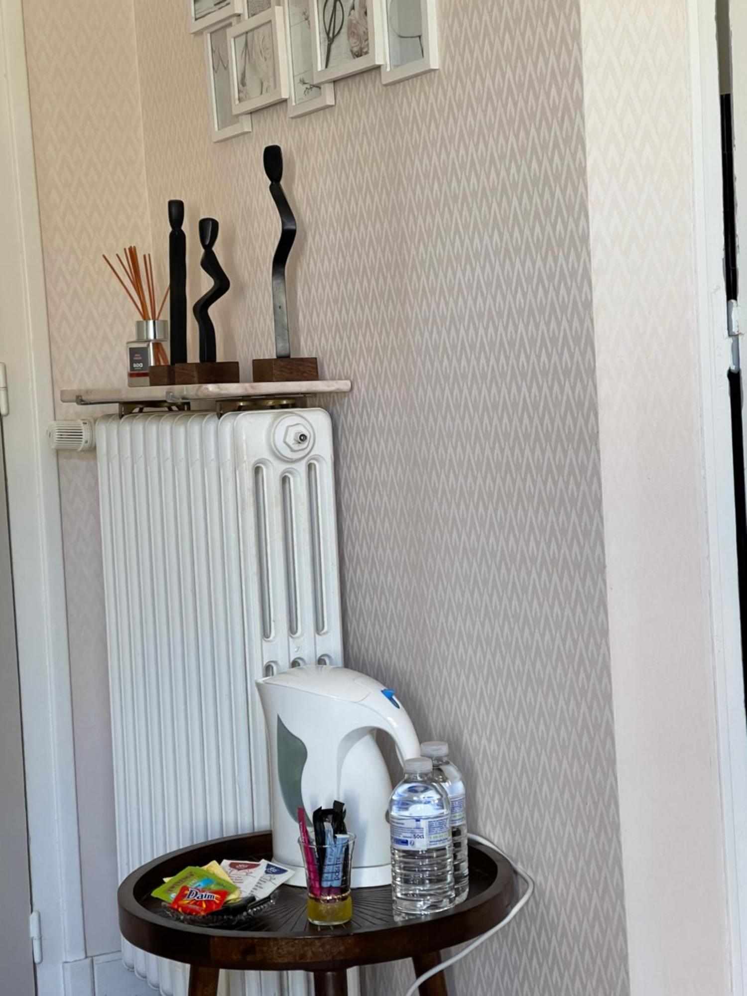 La Belle Chaumiere Bed & Breakfast Bretagne-de-Marsan Dış mekan fotoğraf