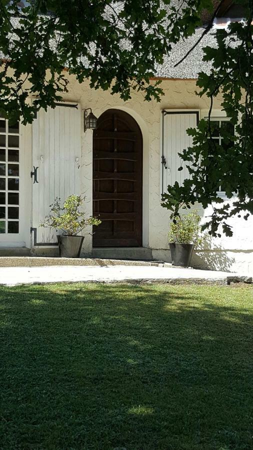 La Belle Chaumiere Bed & Breakfast Bretagne-de-Marsan Dış mekan fotoğraf